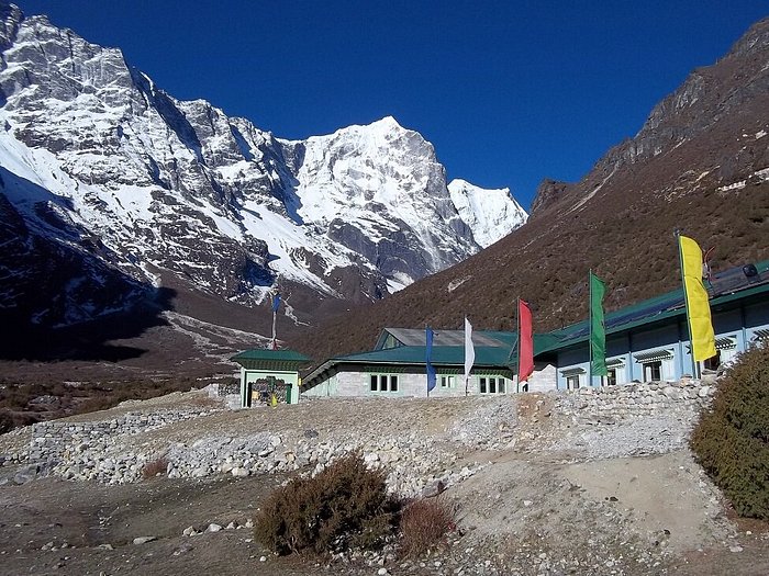 Mountain Lodges of Nepal